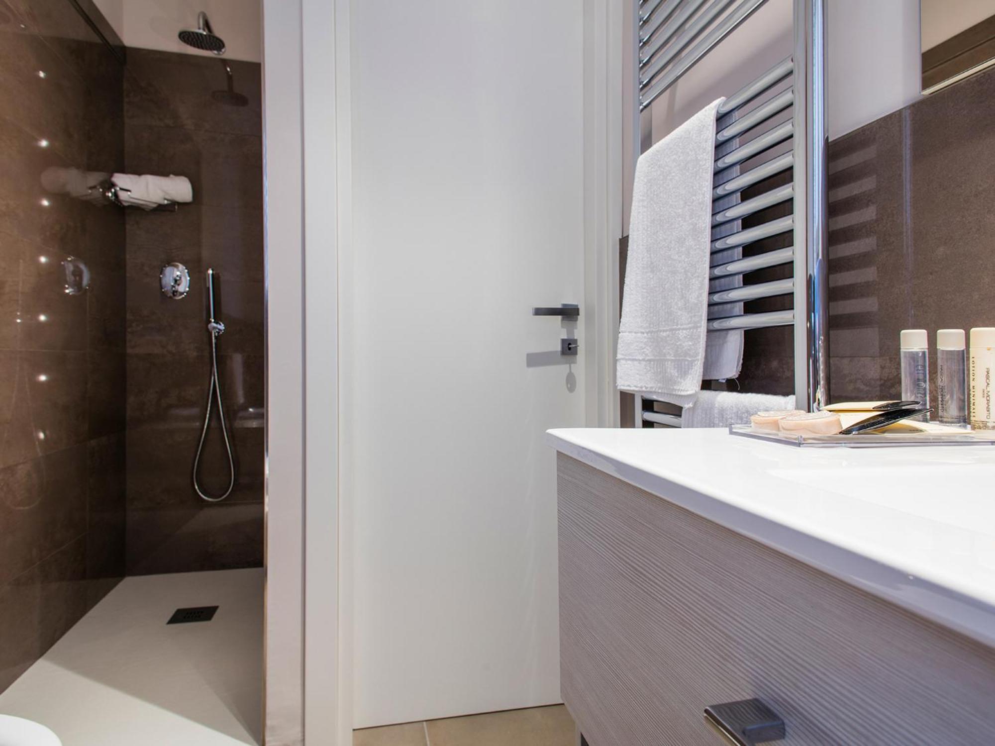 Mane Boutique Hotel Розето дели Абруци Стая снимка